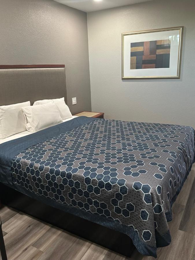 Royal Motel Tracy Eksteriør bilde